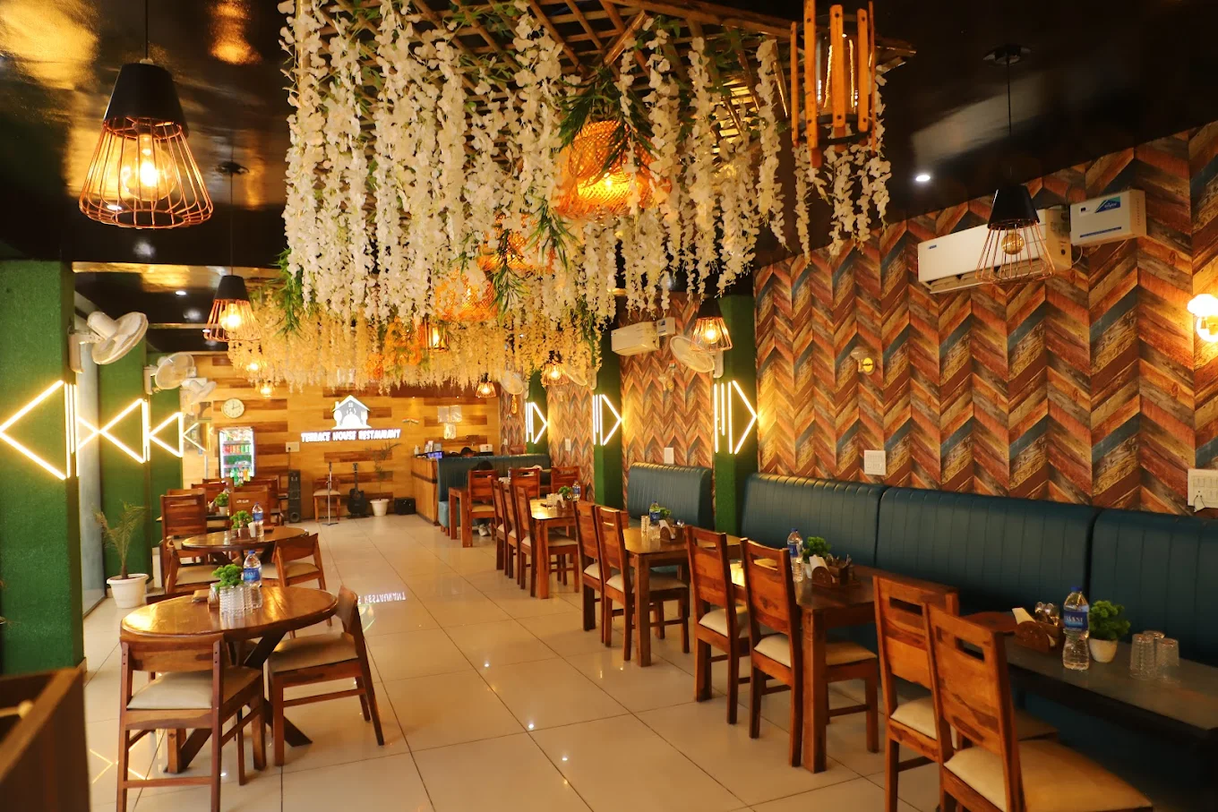 erftyhrthrgferstrsefr