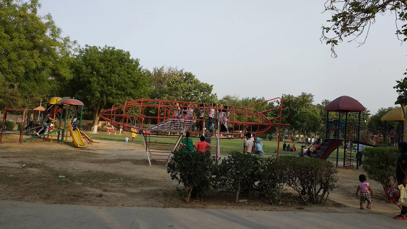 Tau Devilal Town Park