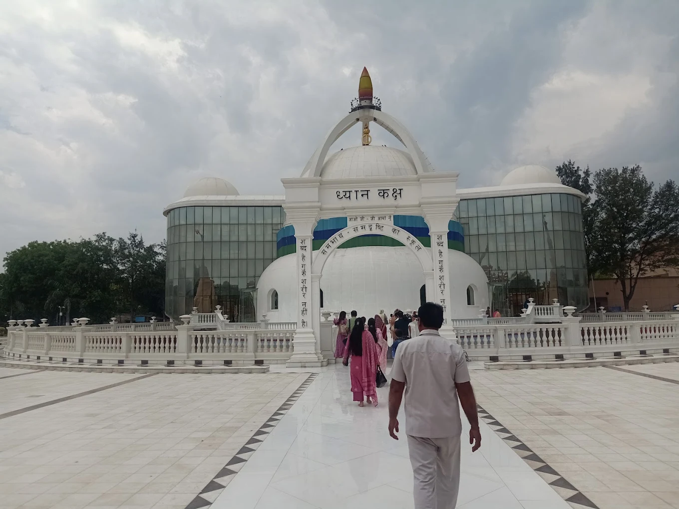 Equanimity and Even-Sightedness